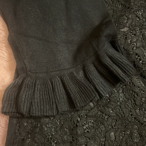 NWT Karl Lagerfeld deep green lace overlay sweater with metal button accents - Picture 7 of 12